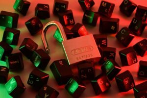 Tips for how to avoid online scams.